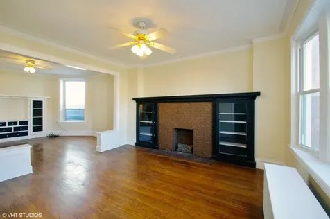 3088 North Milwaukee Avenue Chicago IL 60618
