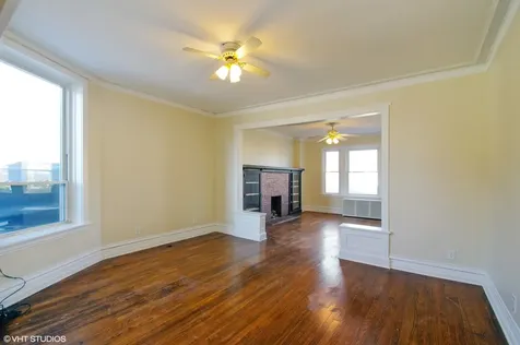 3088 North Milwaukee Avenue Chicago IL 60618