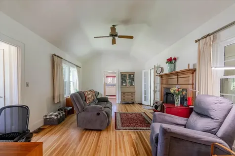 2 Dawes Place Bloomington IL 61701