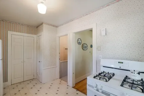 2 Dawes Place Bloomington IL 61701