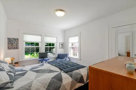 2 Dawes Place Bloomington IL 61701