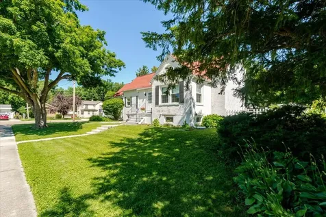 2 Dawes Place Bloomington IL 61701