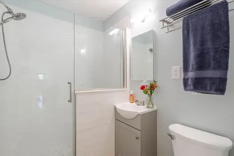 2 Dawes Place Bloomington IL 61701