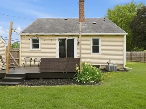 731 Edward Street Sycamore IL 60178