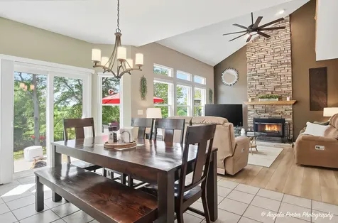 31375 North Pineview Boulevard Lakemoor IL 60051