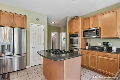 31375 North Pineview Boulevard Lakemoor IL 60051