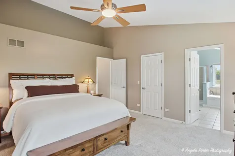 31375 North Pineview Boulevard Lakemoor IL 60051