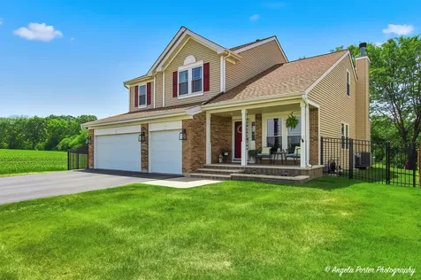 31375 North Pineview Boulevard Lakemoor IL 60051