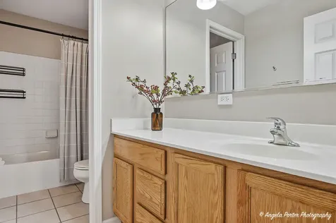 31375 North Pineview Boulevard Lakemoor IL 60051
