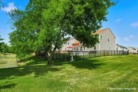 31375 North Pineview Boulevard Lakemoor IL 60051