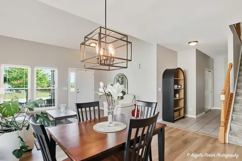 31375 North Pineview Boulevard Lakemoor IL 60051