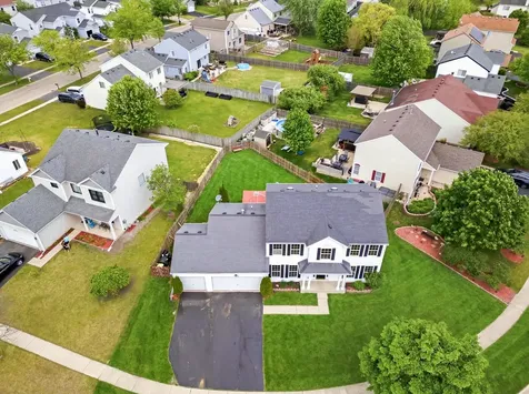 5313 Briarfield Lane Lake In The Hills IL 60156