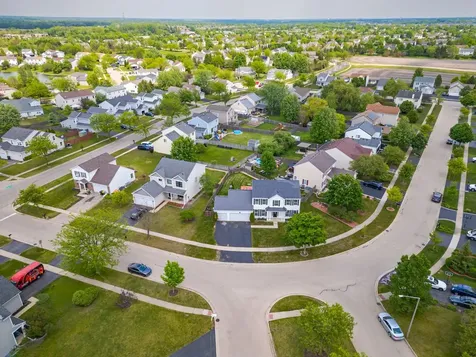 5313 Briarfield Lane Lake In The Hills IL 60156