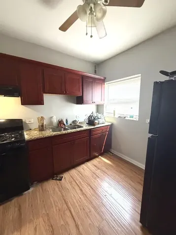525 West 118th Street Chicago IL 60628