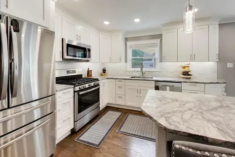 836 South Ashland Avenue La Grange IL 60525