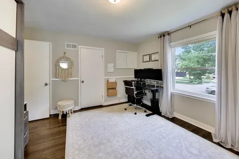836 South Ashland Avenue La Grange IL 60525