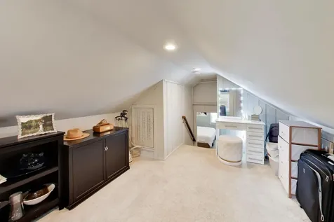 836 South Ashland Avenue La Grange IL 60525