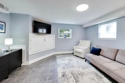 836 South Ashland Avenue La Grange IL 60525