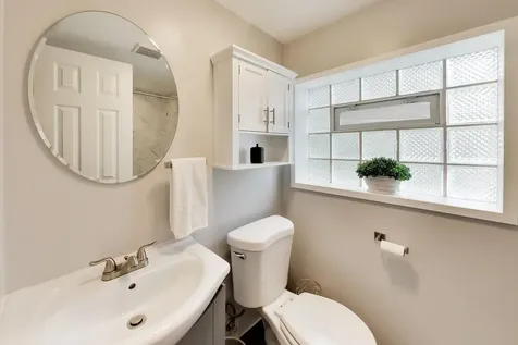 836 South Ashland Avenue La Grange IL 60525