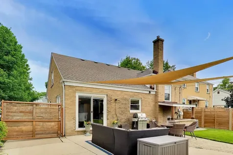 836 South Ashland Avenue La Grange IL 60525