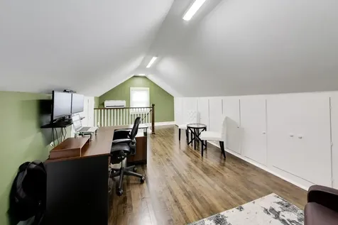 836 South Ashland Avenue La Grange IL 60525
