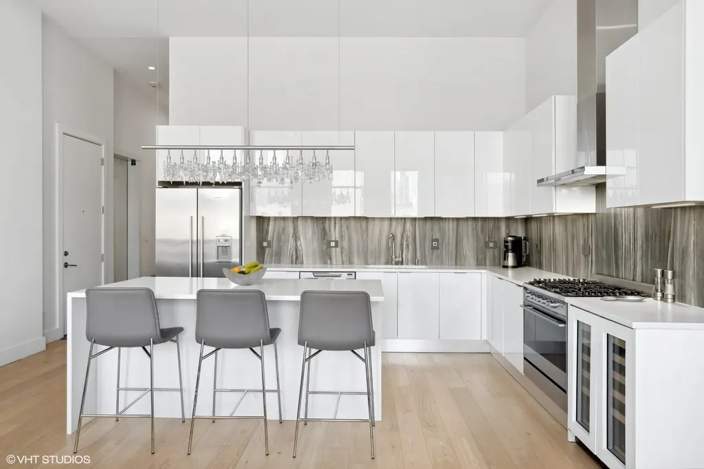 128 South Aberdeen Street Chicago IL 60607