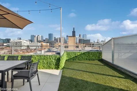 128 South Aberdeen Street Chicago IL 60607