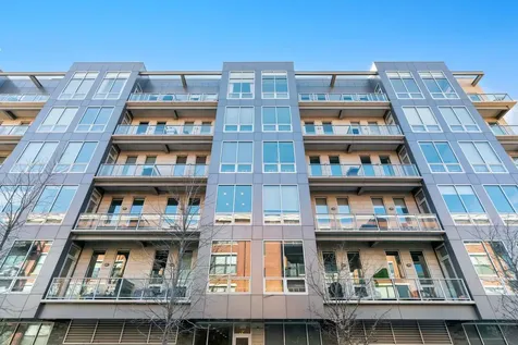 128 South Aberdeen Street Chicago IL 60607