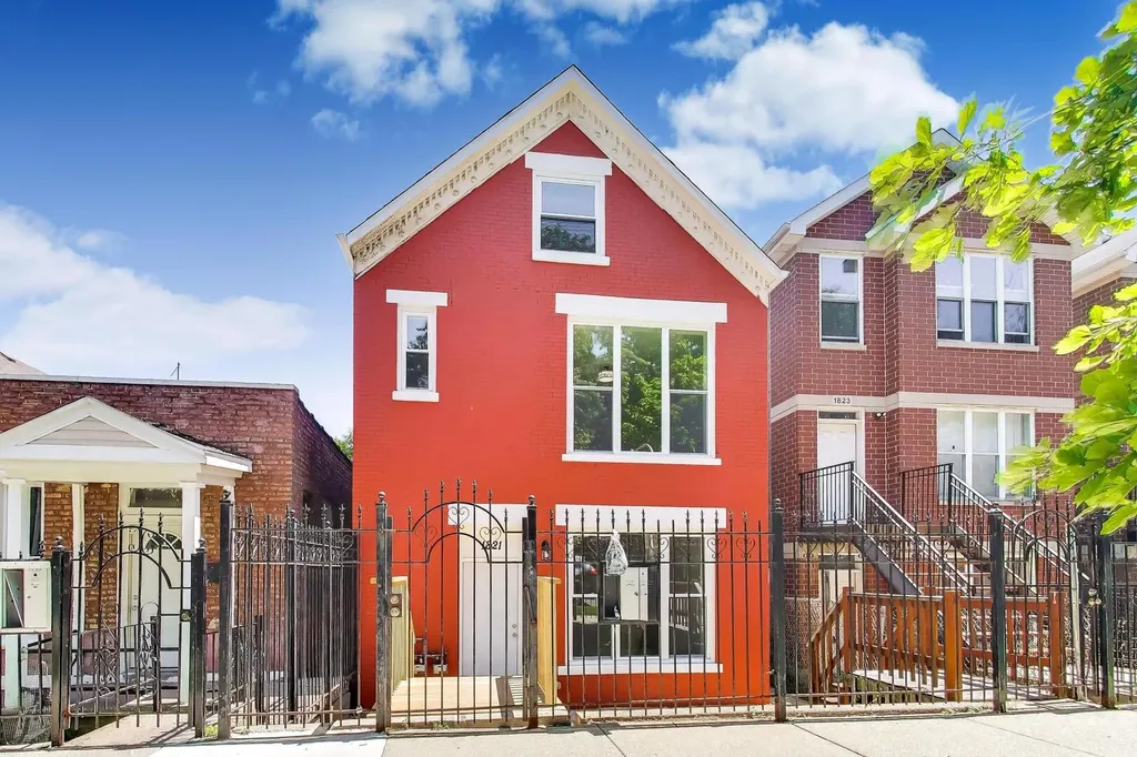 1821 South Fairfield Avenue Chicago IL 60608