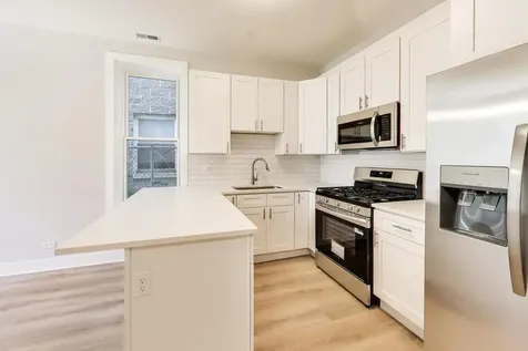 1821 South Fairfield Avenue Chicago IL 60608
