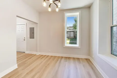 1821 South Fairfield Avenue Chicago IL 60608