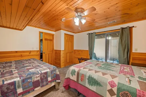 22-8 Lakewood Court Lanark IL 61046