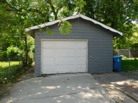 1368 Balmoral Avenue Calumet City IL 60409