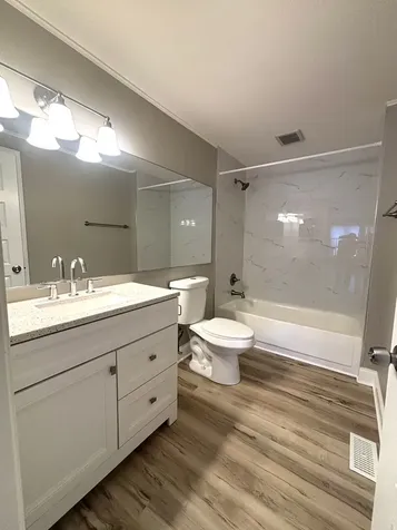 1863 Williamsburg Drive Hoffman Estates IL 60169