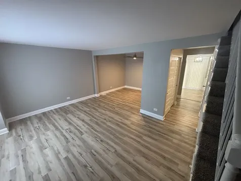 1863 Williamsburg Drive Hoffman Estates IL 60169