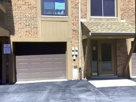 8090 Garfield Avenue Burr Ridge IL 60527