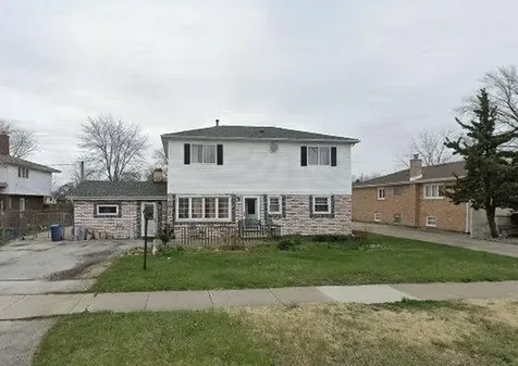 8329 Rutherford Avenue Burbank IL 60459