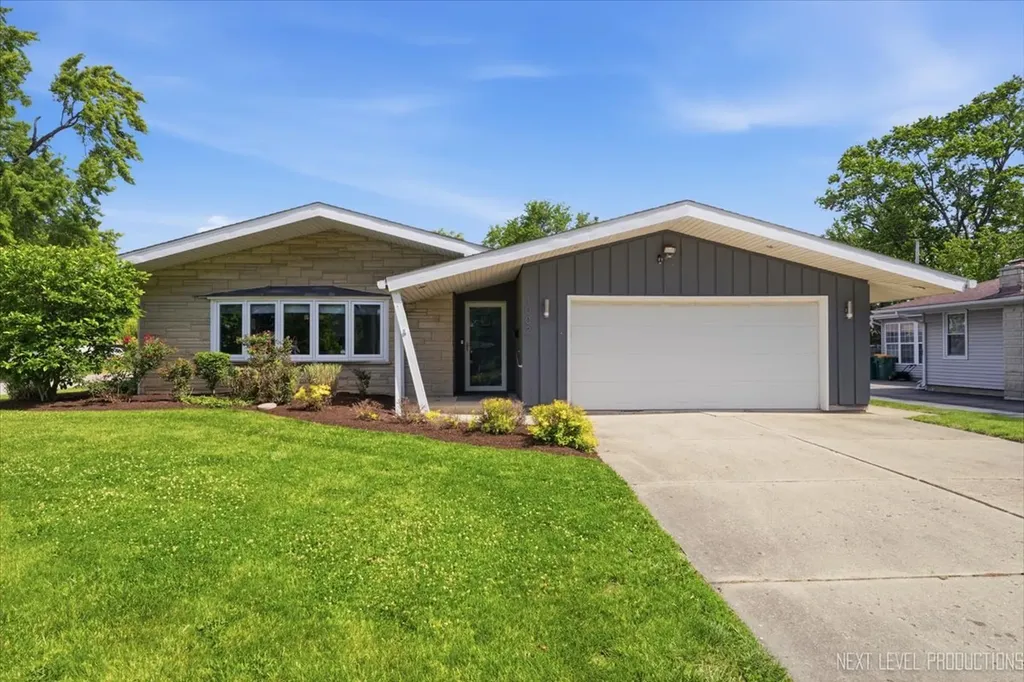 1002 Holly Court Lockport IL 60441