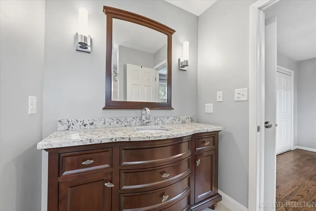 1002 Holly Court Lockport IL 60441