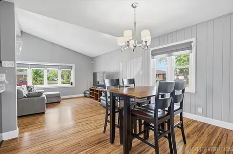 1002 Holly Court Lockport IL 60441