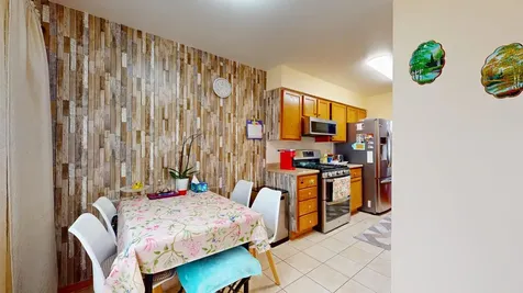1675 Hopi Trail Wheeling IL 60090