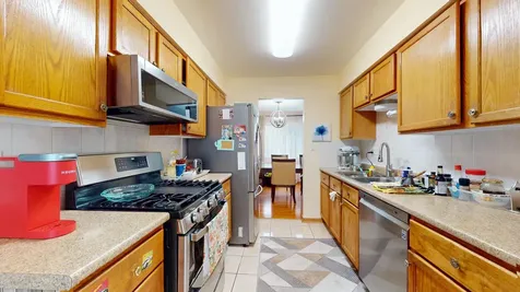 1675 Hopi Trail Wheeling IL 60090