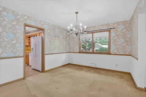 3104 Pioneer Drive Rockford IL 61107