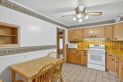 3104 Pioneer Drive Rockford IL 61107