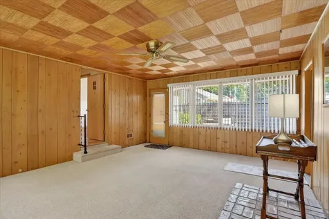 3104 Pioneer Drive Rockford IL 61107