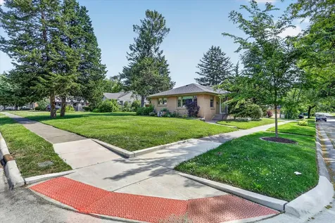 3104 Pioneer Drive Rockford IL 61107