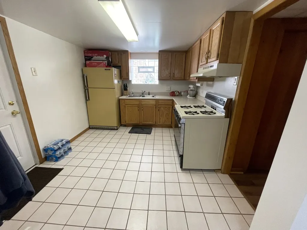 5417 South New England Avenue Chicago IL 60638