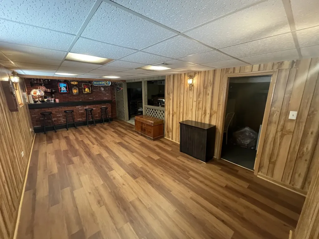 5417 South New England Avenue Chicago IL 60638