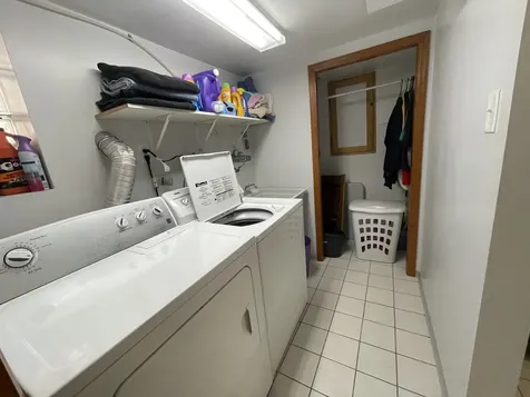 5417 South New England Avenue Chicago IL 60638