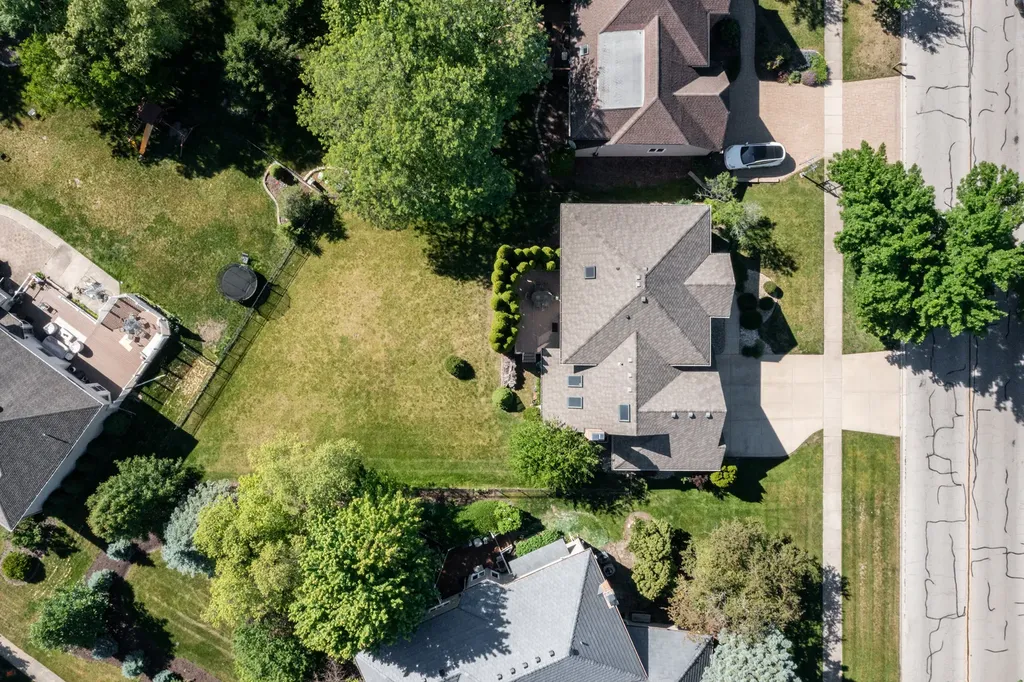 904 West Bailey Road Naperville IL 60565